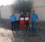 من الجزائر وضمن الحملة العربية #بيئتنا_وطن تنسيقية أعيان البيئة لولاية غليزان تقوم بتشجير ساحة مدرسية