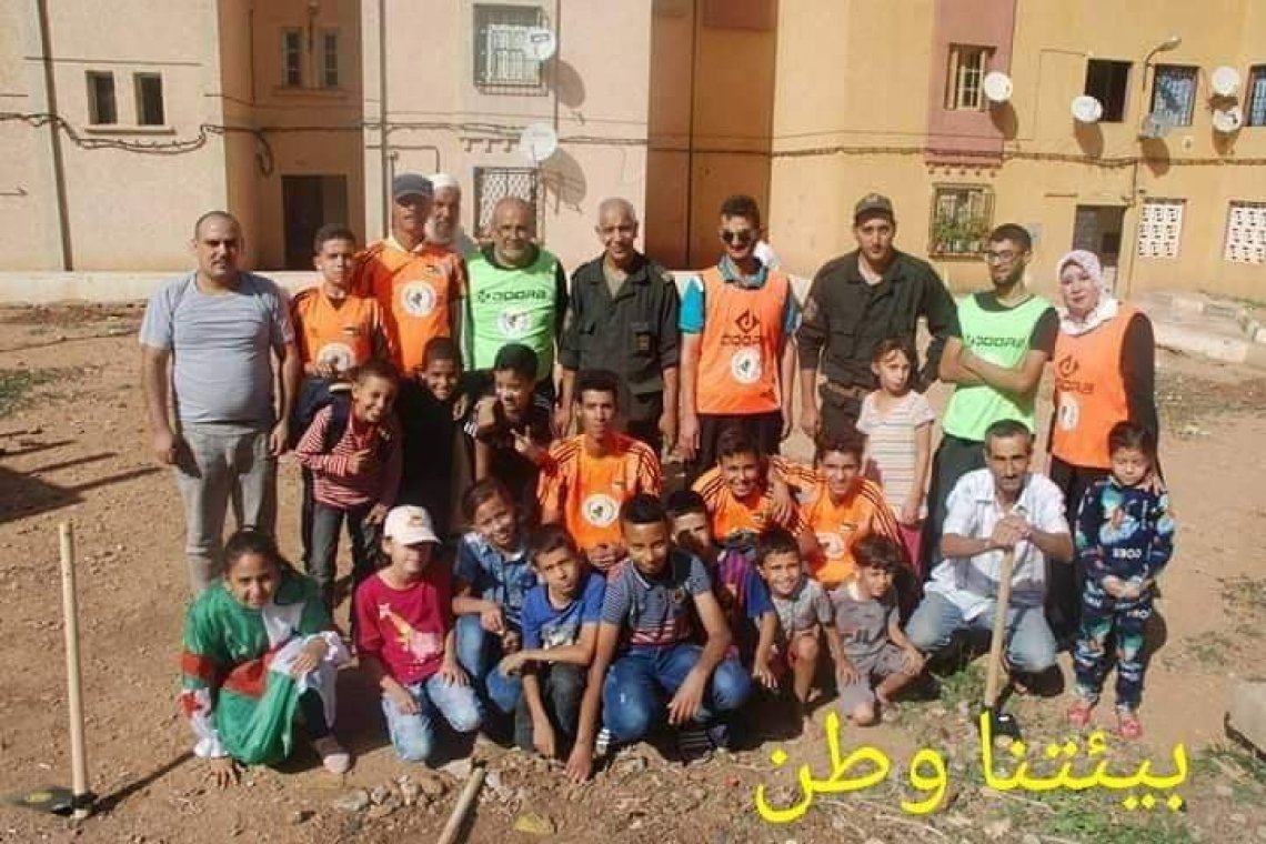 تلبية لدعوة الاتحاد وضمن حملة "بيئتنا وطن" .. جمعية النور لمكافحة الآفات الاجتماعية تنفذ حملة تشجير - الجزائر