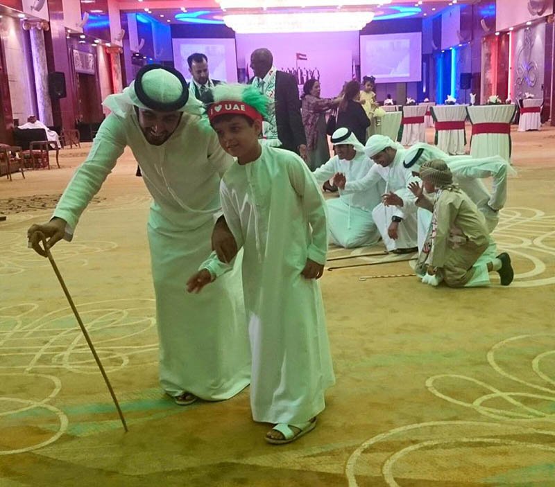 رئيس الإتحاد العربي للعمل التطوعي الأستاذ حسن بو هزاع يشارك في احتفالات دولة الإمارات العربية